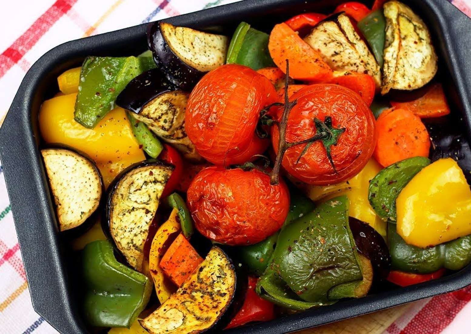 Как вкусно запечь овощи в духовке рецепт